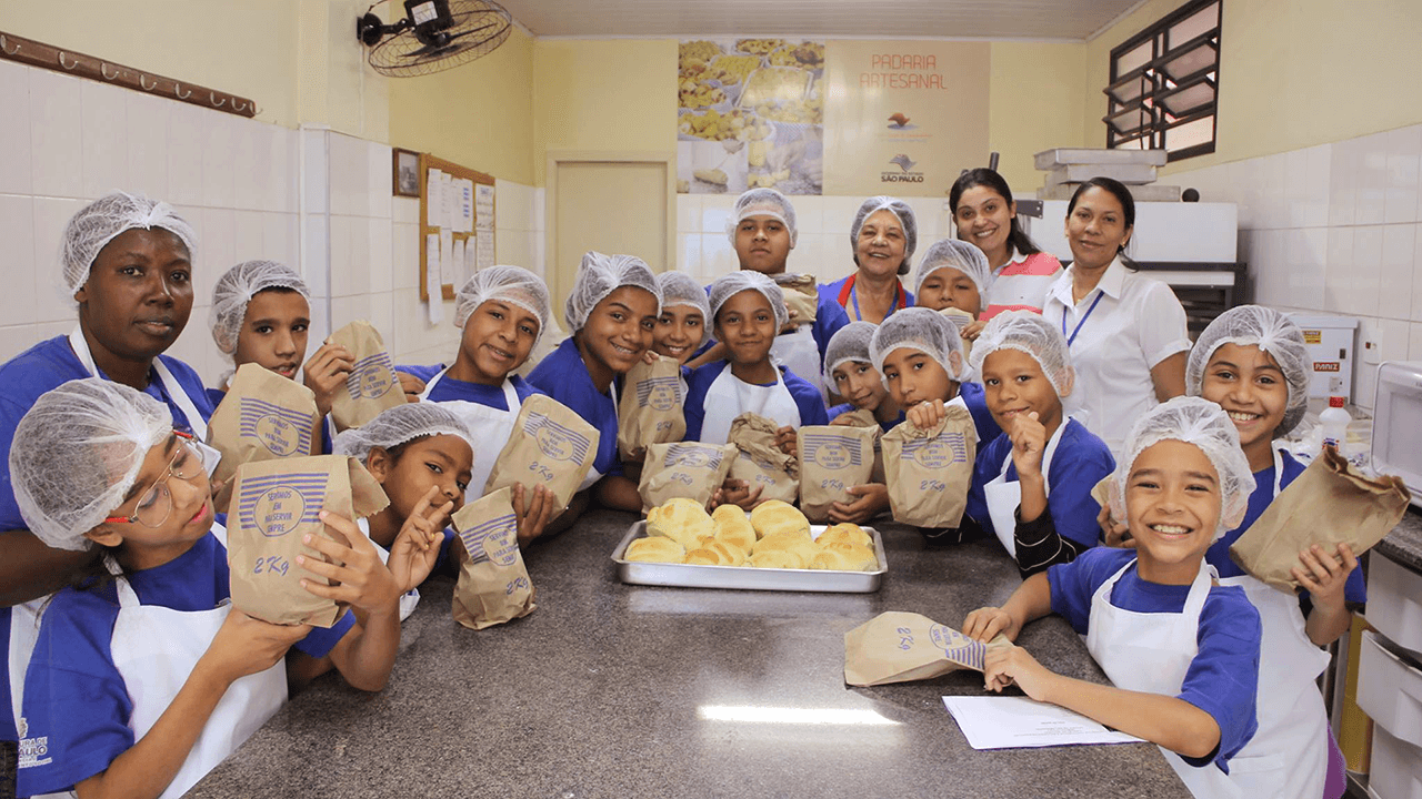 Você está visualizando atualmente CCA – Centro da Criança e do Adolescente – Projeto Construindo o Futuro