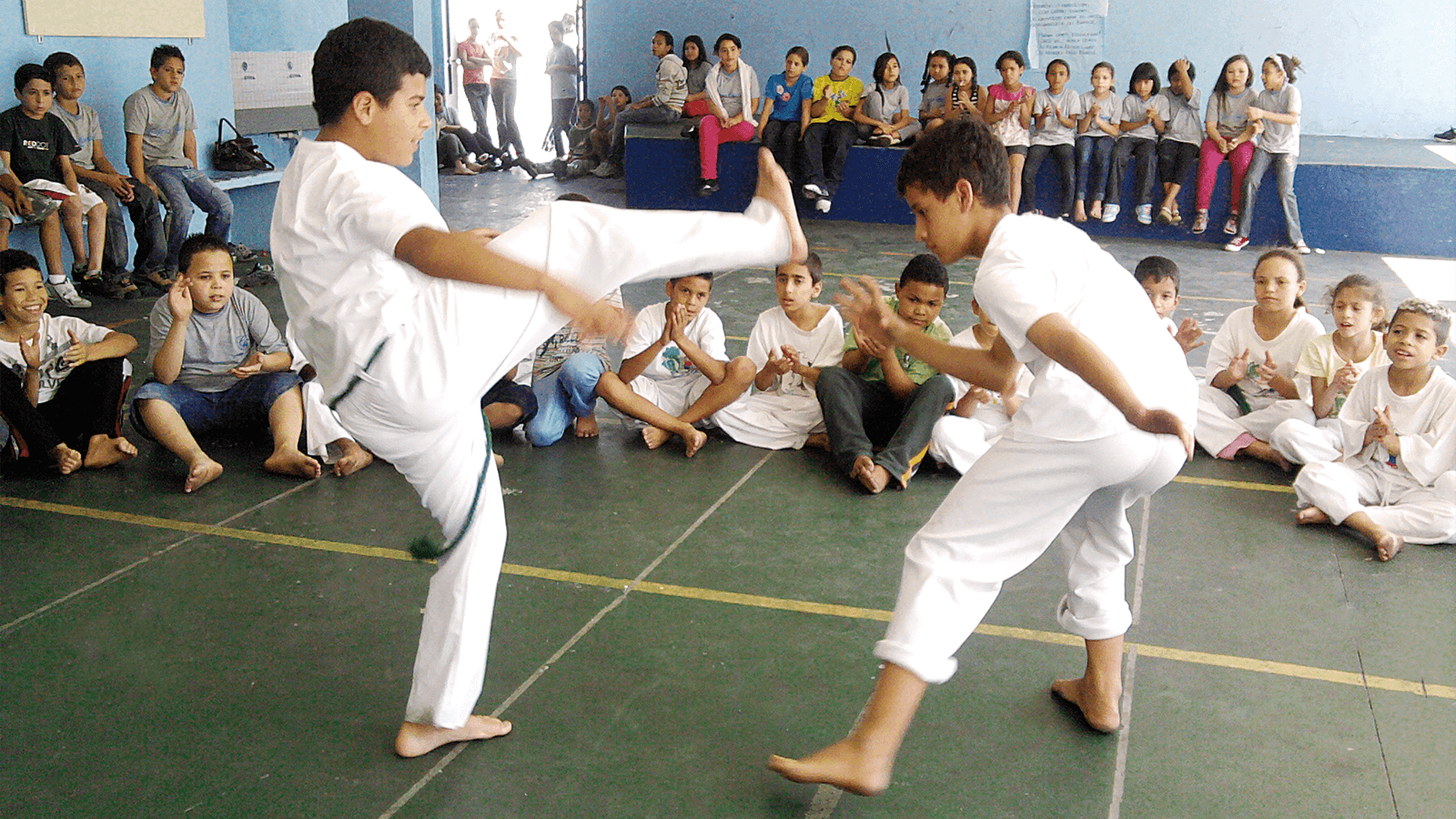 Você está visualizando atualmente Oficina de Capoeira – CCA